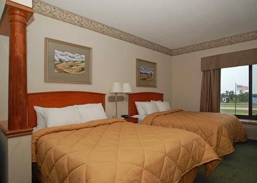Quality Inn & Suites Midamerica Industrial Park Area Pryor Creek Chambre photo